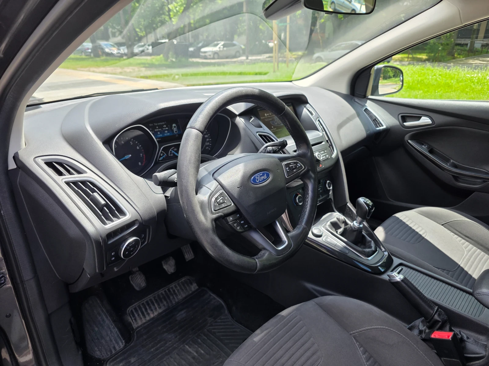 Ford Focus Titanium, снимка 9 - Автомобили и джипове - 54667053