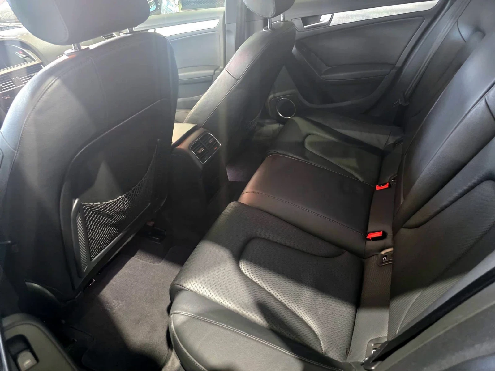 Audi A5 3.0TDI QUATTRO S LINE LED NAVI B&O ЛИЗИНГ 100%, снимка 8 - Автомобили и джипове - 54547431