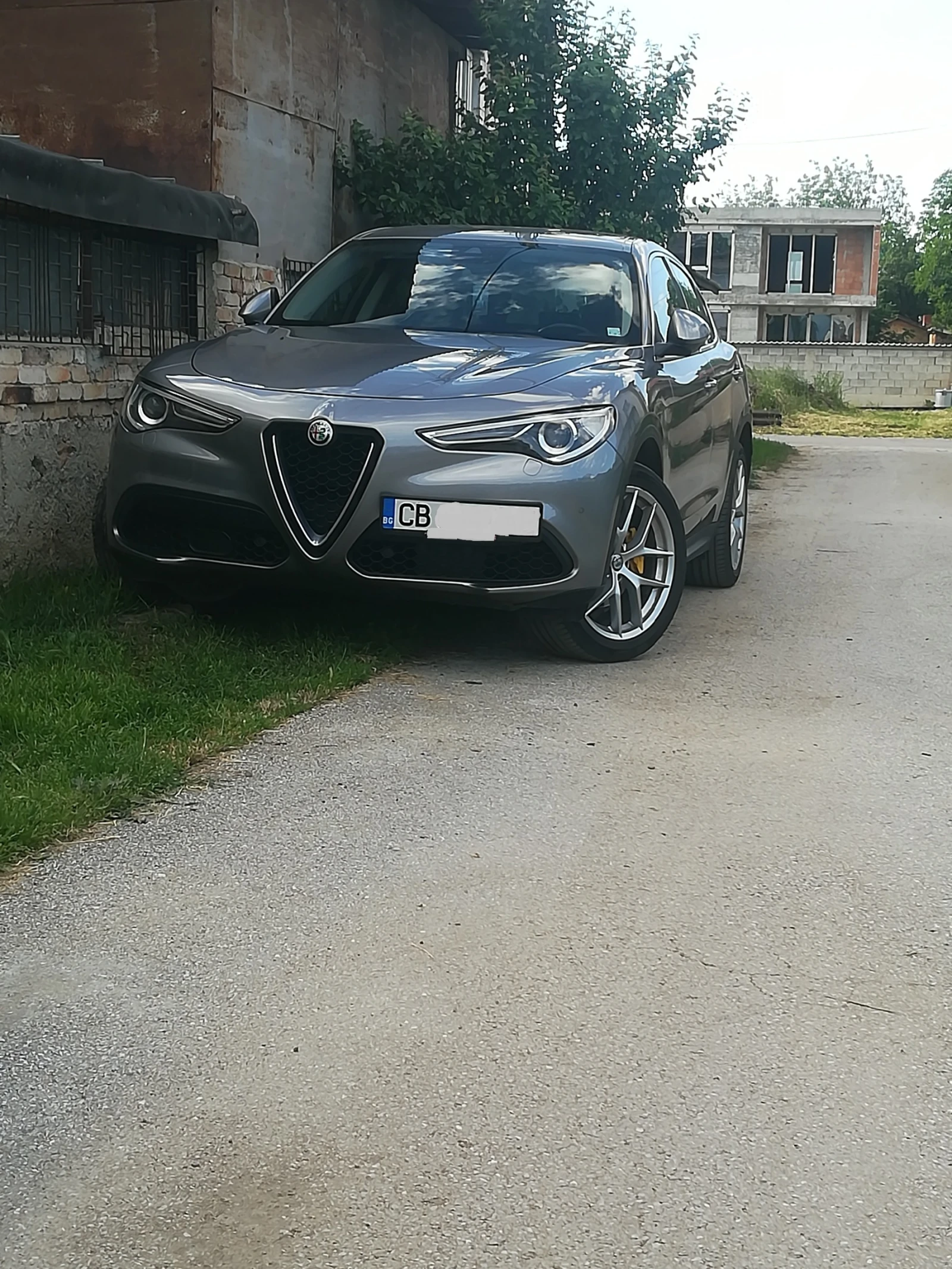 Alfa Romeo Stelvio 2.0Т 280 кс., 4х4, distronic 
