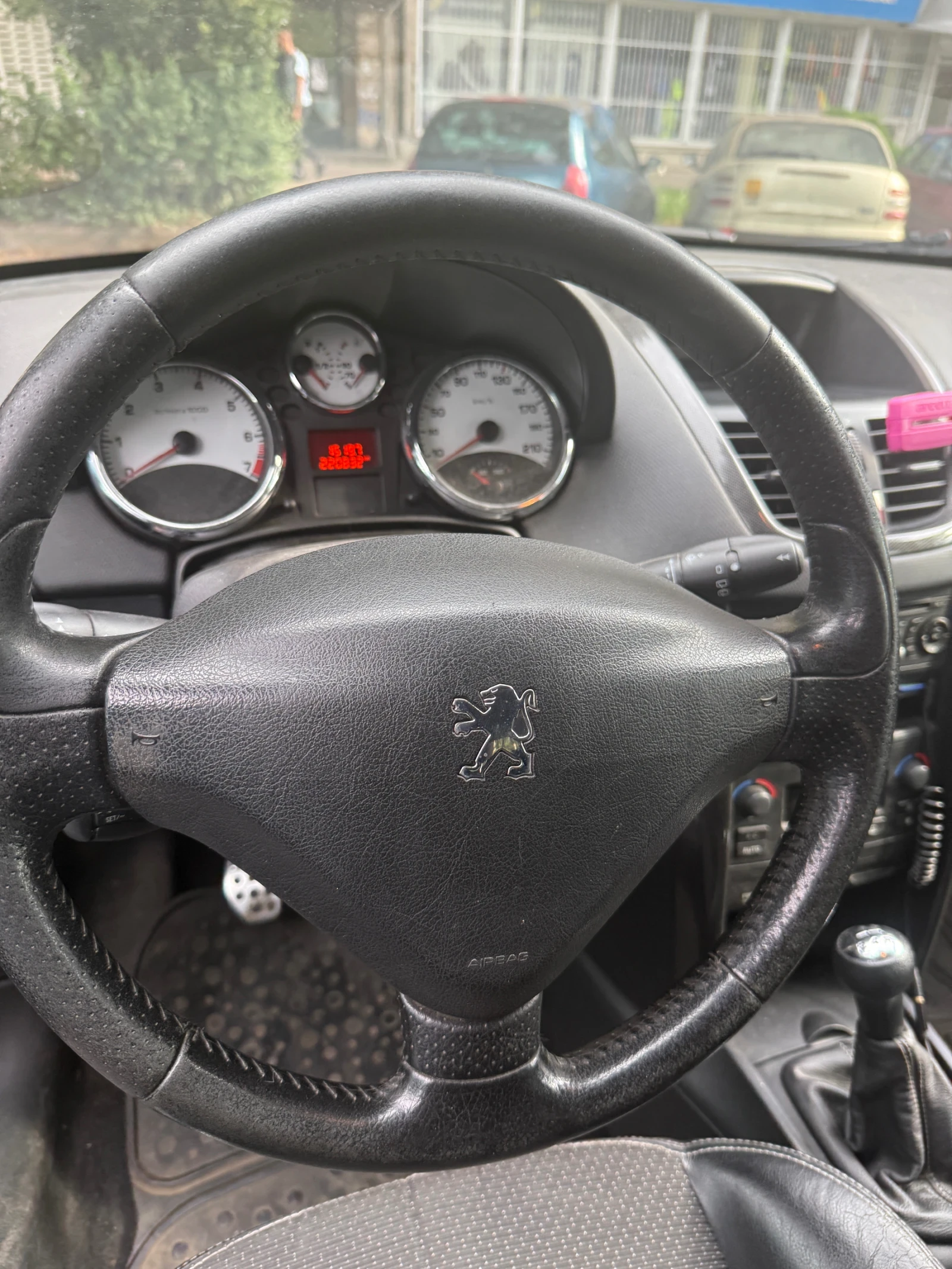 Peugeot 207, снимка 6 - Автомобили и джипове - 55183535