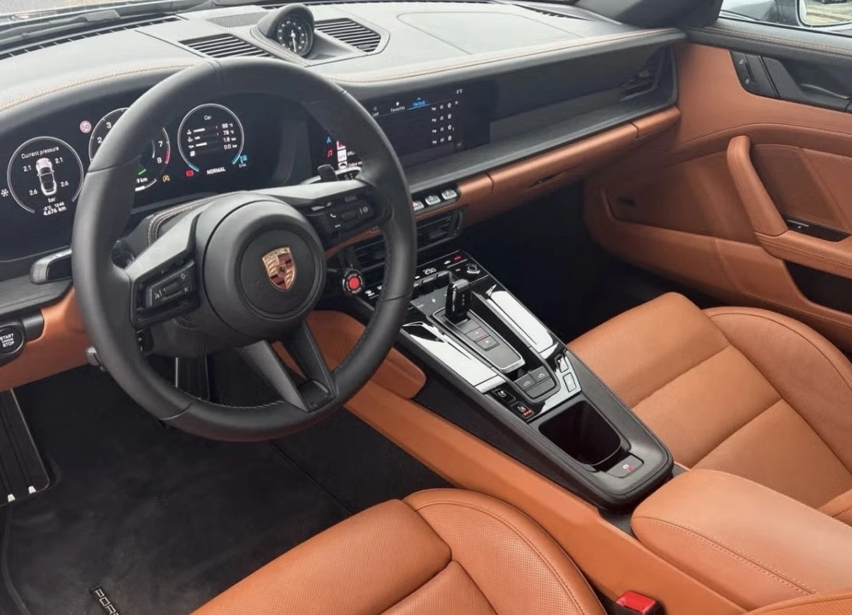 Porsche 911 Targa 4 GTS 992 II, снимка 11 - Автомобили и джипове - 55382473