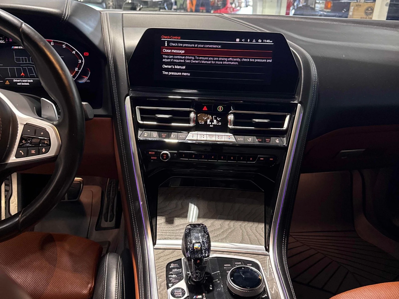 BMW 850 M850i * HUD * 360 * АвтоКредит * (ЦЕНА ДО БГ), снимка 9 - Автомобили и джипове - 55590686