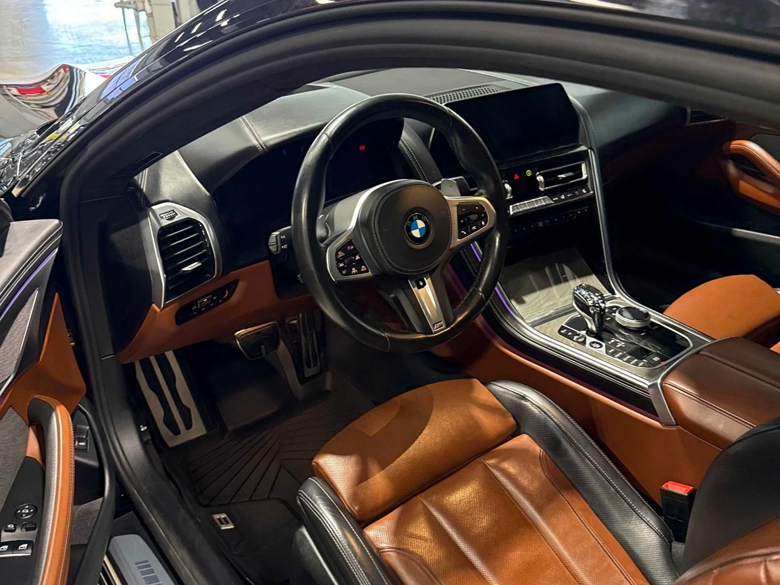 BMW 850 M850i * HUD * 360 * АвтоКредит * (ЦЕНА ДО БГ), снимка 6 - Автомобили и джипове - 55590686
