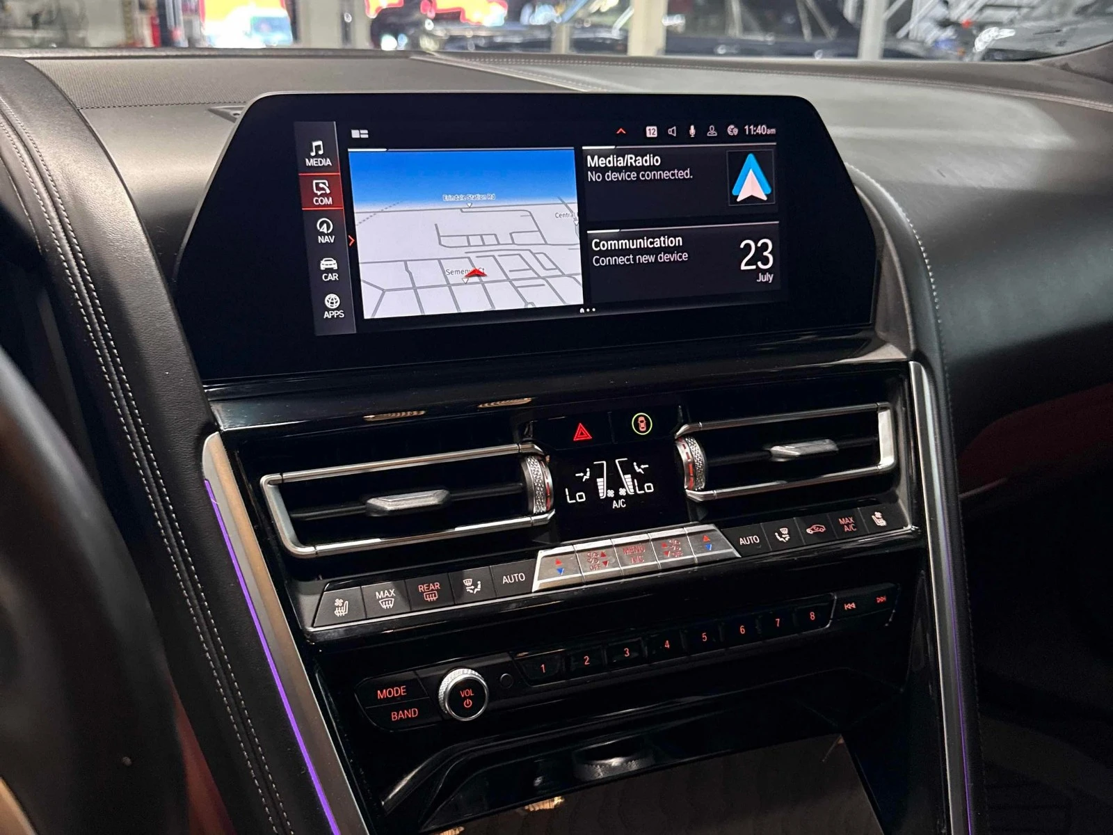 BMW 850 M850i * HUD * 360 * АвтоКредит * (ЦЕНА ДО БГ), снимка 12 - Автомобили и джипове - 55590686