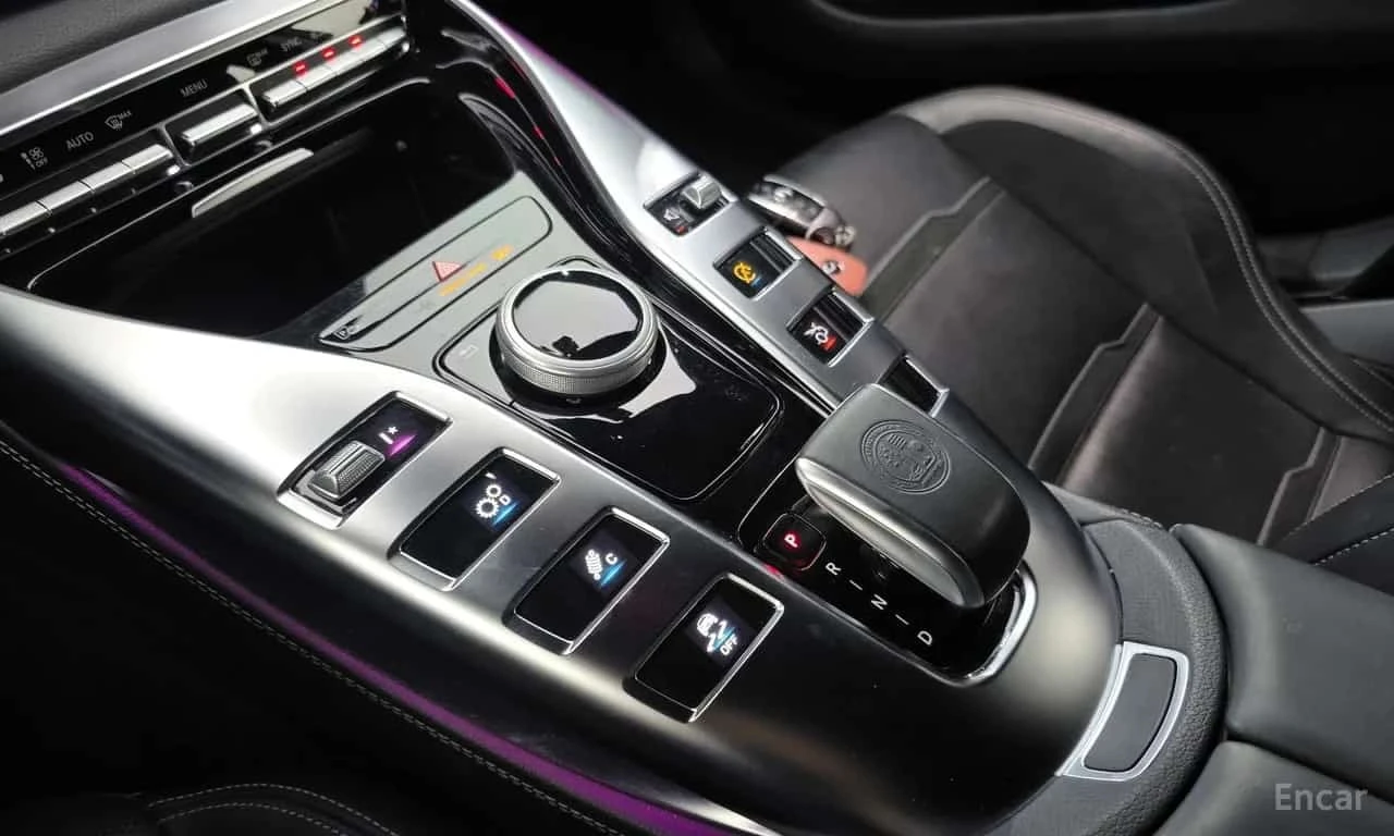 Mercedes-Benz AMG GT * 4Door 43 4MATIC+ * БЕЗ ПЪРВОНАЧАЛНА ВНОСКА, снимка 9 - Автомобили и джипове - 55772914