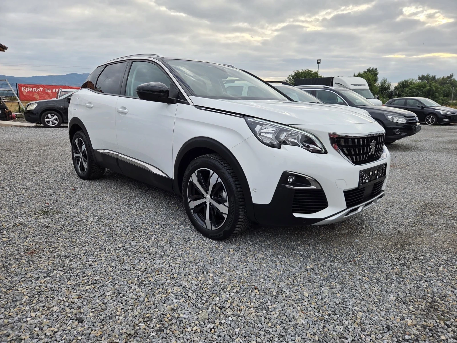 Peugeot 3008 1.5 hdi  euro6, снимка 2 - Автомобили и джипове - 56136000