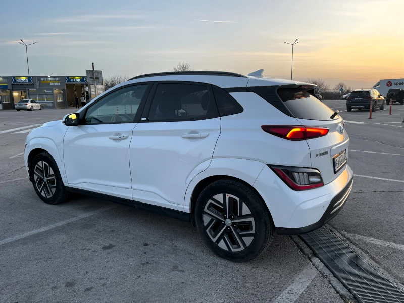 Hyundai Kona EV Trend, снимка 3 - Автомобили и джипове - 49510396