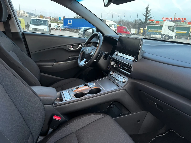 Hyundai Kona EV Trend, снимка 12 - Автомобили и джипове - 49510396