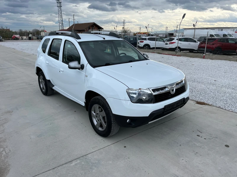 Dacia Duster 1, 6i Газ, снимка 2 - Автомобили и джипове - 52456316