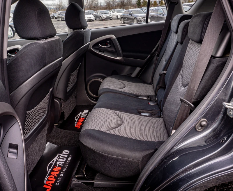 Toyota Rav4 2.0 бензин 4Х4 Автоматик! С Гаранция! , снимка 15 - Автомобили и джипове - 53098358