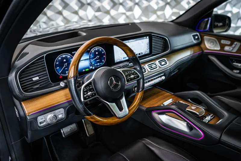 Mercedes-Benz GLS 600 Maybach 4M * Multimedia* FirstCl* Burm, снимка 8 - Автомобили и джипове - 53124566