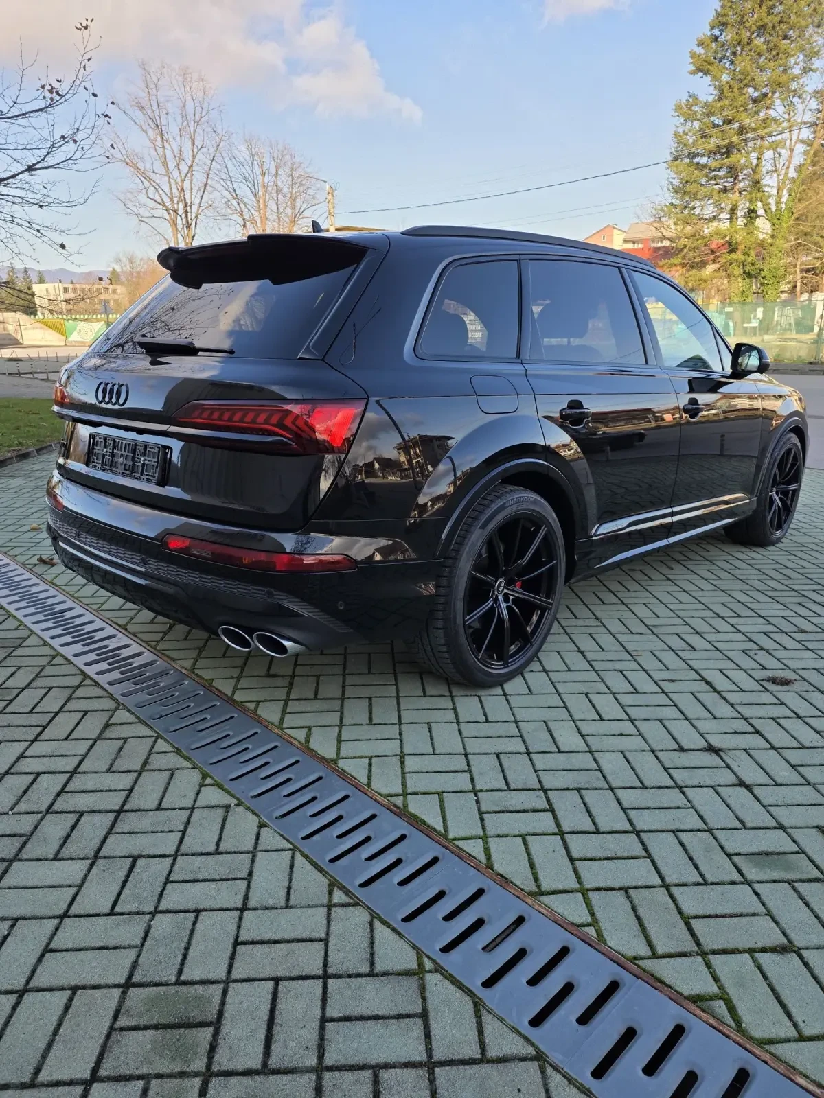 Audi SQ7 LASER* BLACK OPTIC* MTM* B&O*  - изображение 6