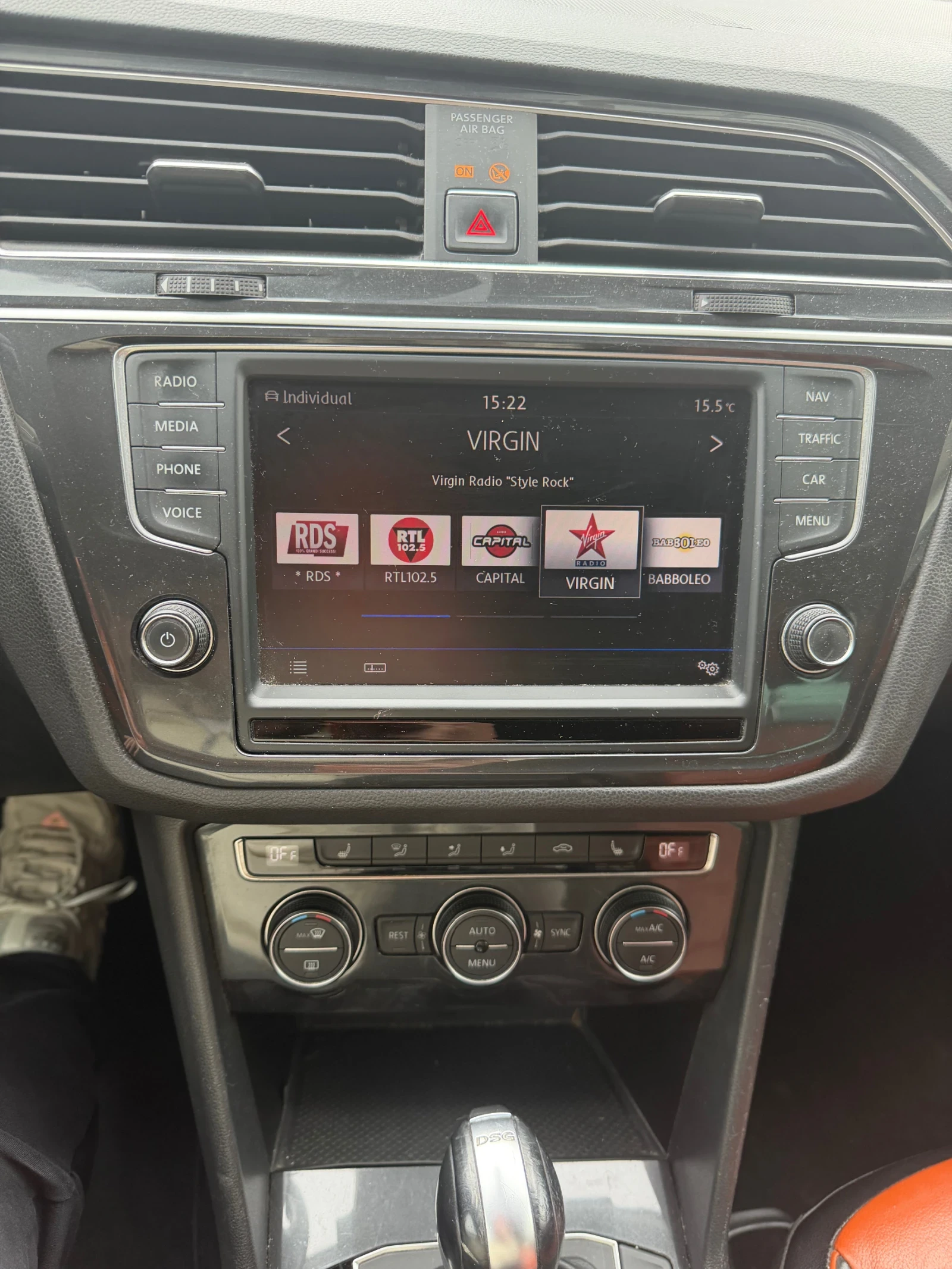 VW Tiguan New Model / Offrold / Podgrev /Avtomat, снимка 10 - Автомобили и джипове - 53990172