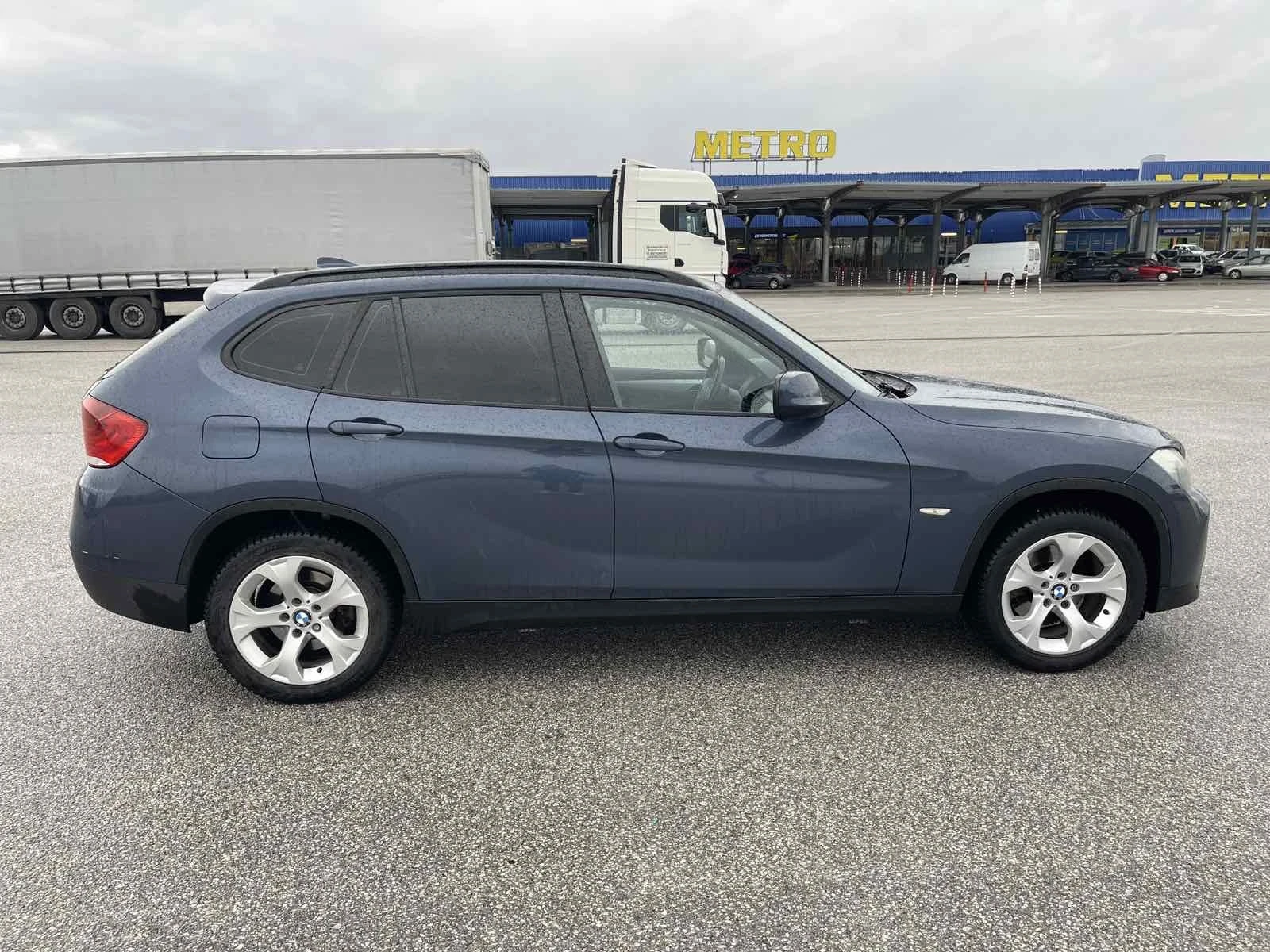BMW X1, снимка 3 - Автомобили и джипове - 54008711