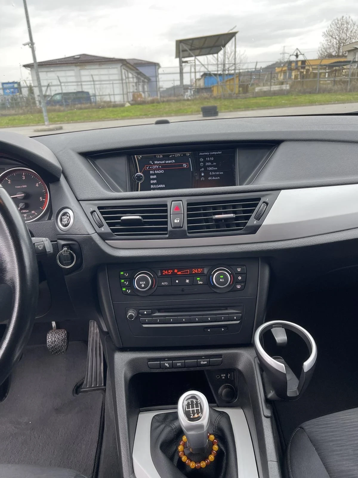 BMW X1, снимка 9 - Автомобили и джипове - 54008711