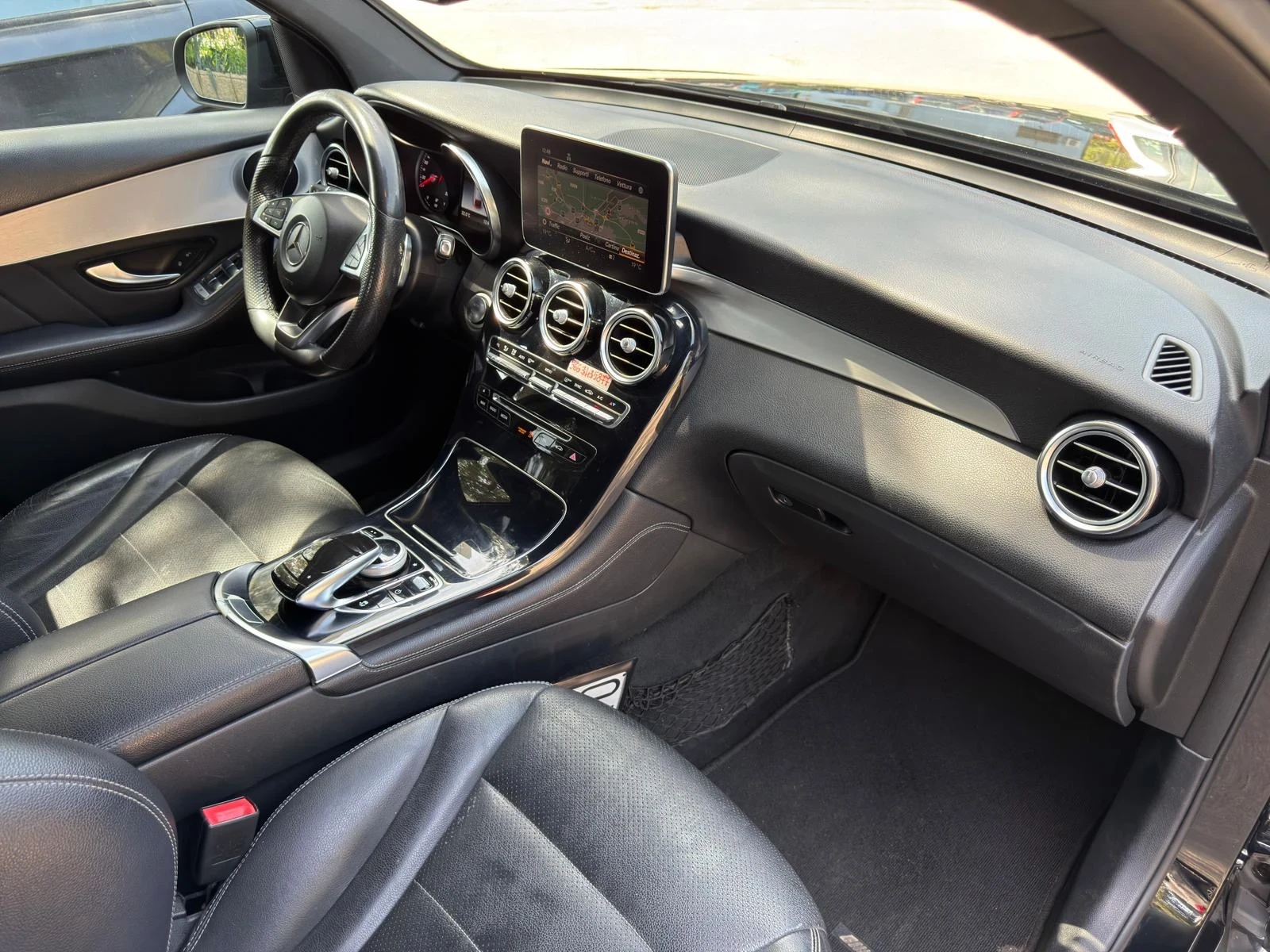 Mercedes-Benz GLC 250 d 4Matic Coupe Exclusive, снимка 13 - Автомобили и джипове - 54228668