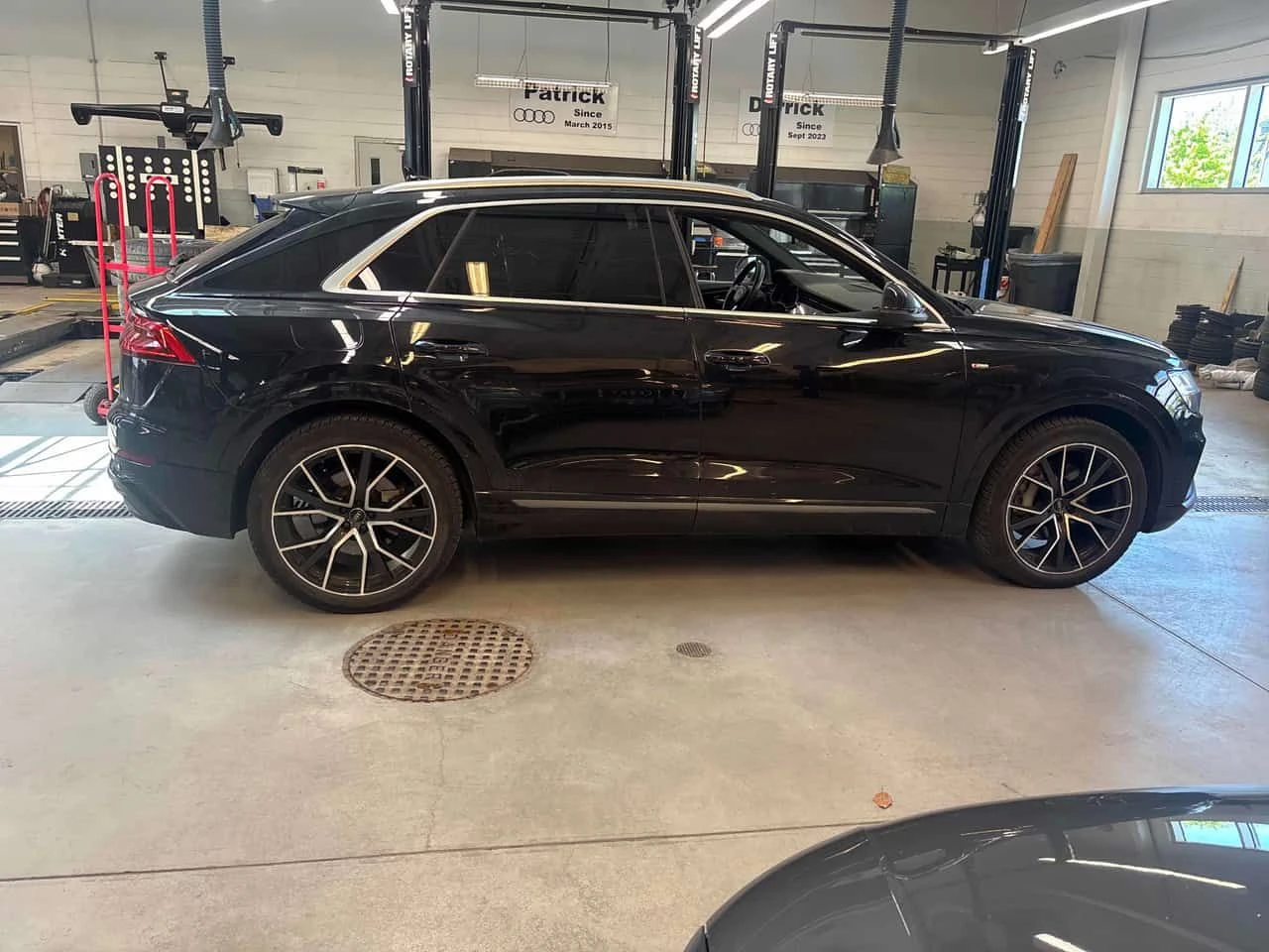 Audi Q8 Progressiv/ОБДУХВАНЕ/ПАНОРАМА/360, снимка 4 - Автомобили и джипове - 54896955