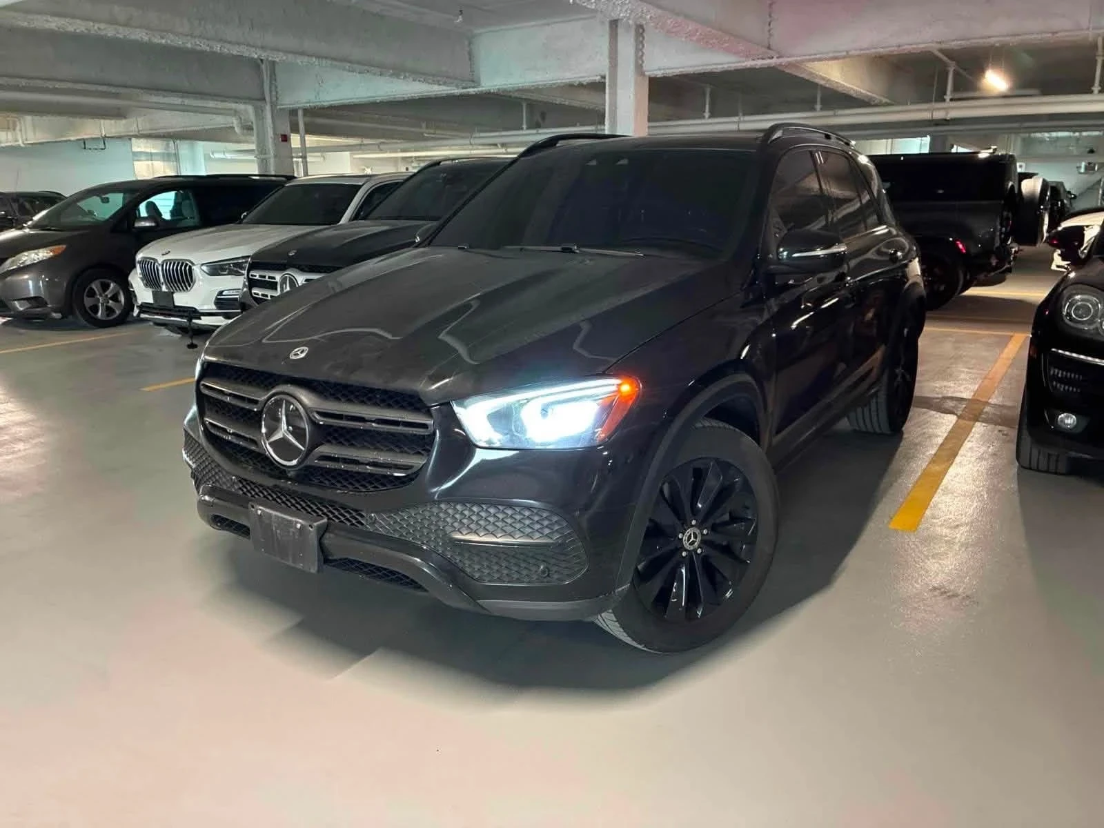 Mercedes-Benz GLE 450 AMG Burmester* Night* Обдухване