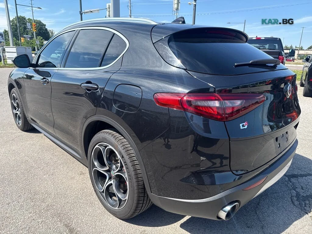 Alfa Romeo Stelvio Ti AWD* HARMAN KARDON* PANORAMA* DISTRONIC* , снимка 3 - Автомобили и джипове - 55887337