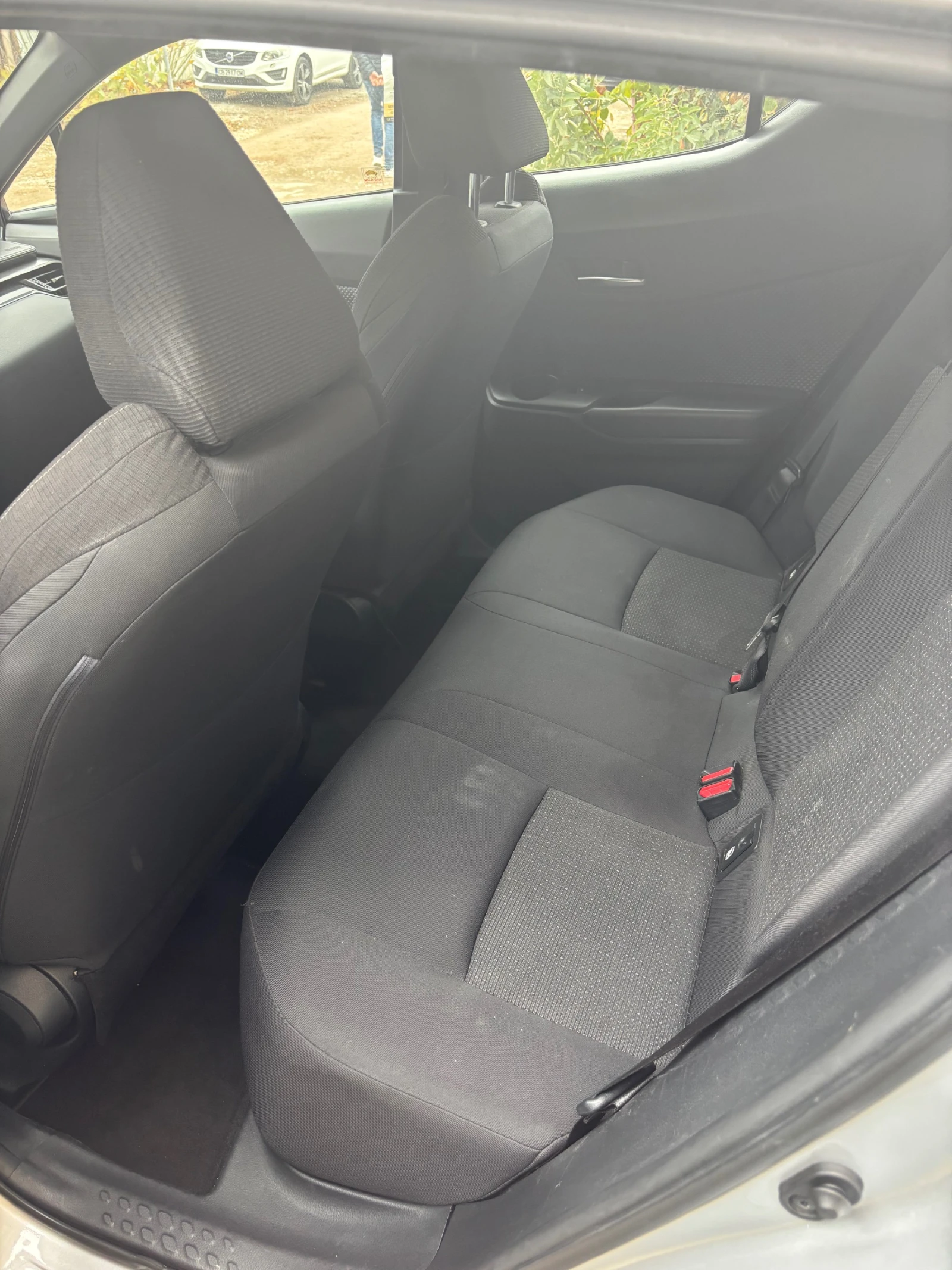 Toyota C-HR 4x4 Full optional, снимка 9 - Автомобили и джипове - 56032223