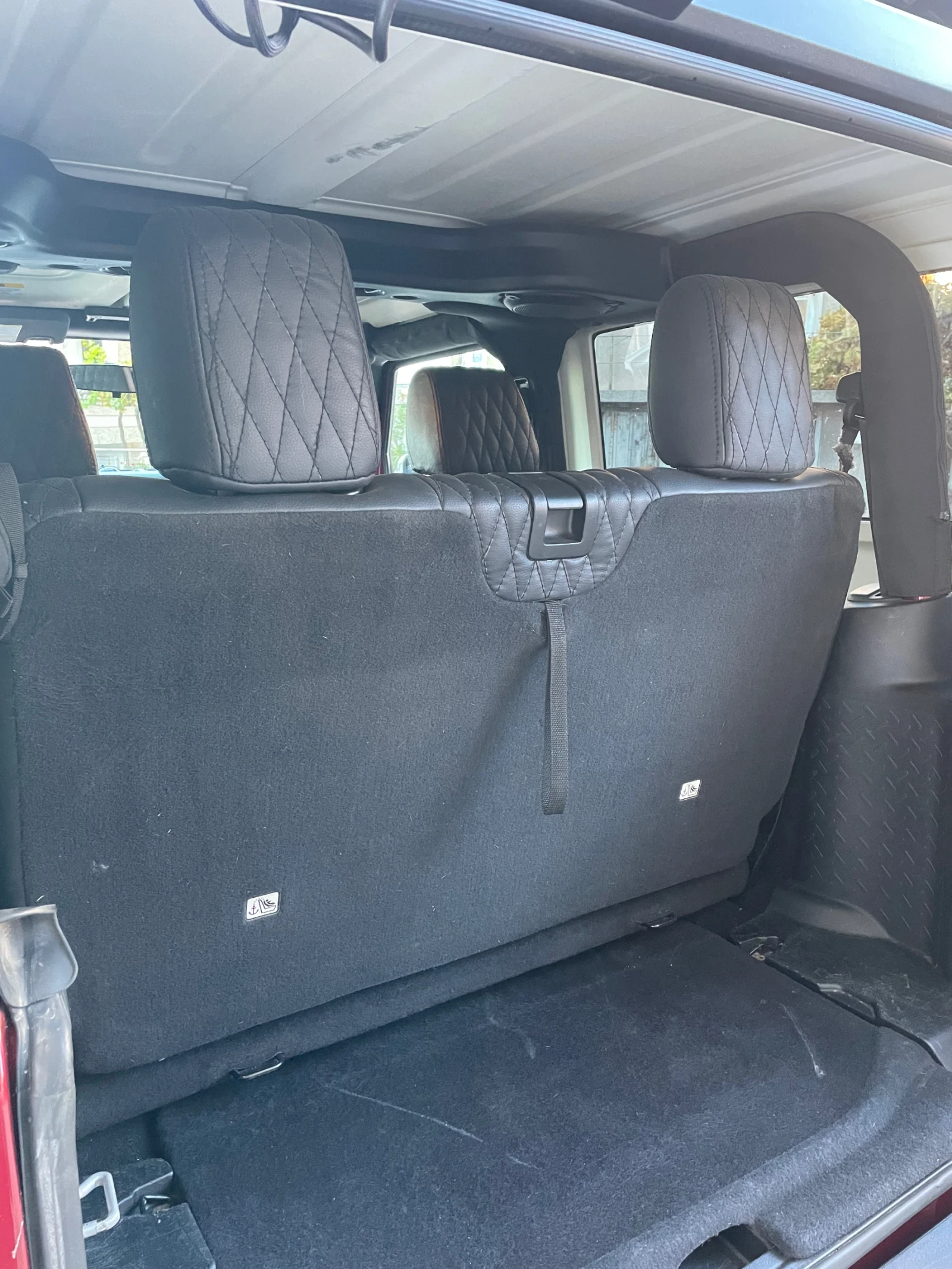 Jeep Wrangler Спорт, снимка 15 - Автомобили и джипове - 56348434