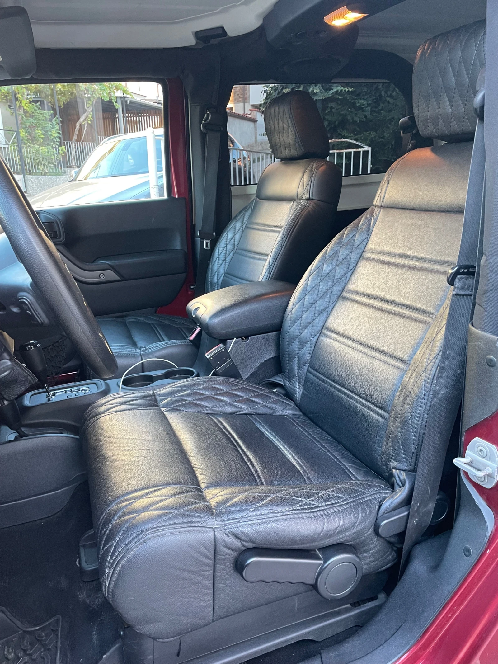Jeep Wrangler Спорт, снимка 9 - Автомобили и джипове - 56348434