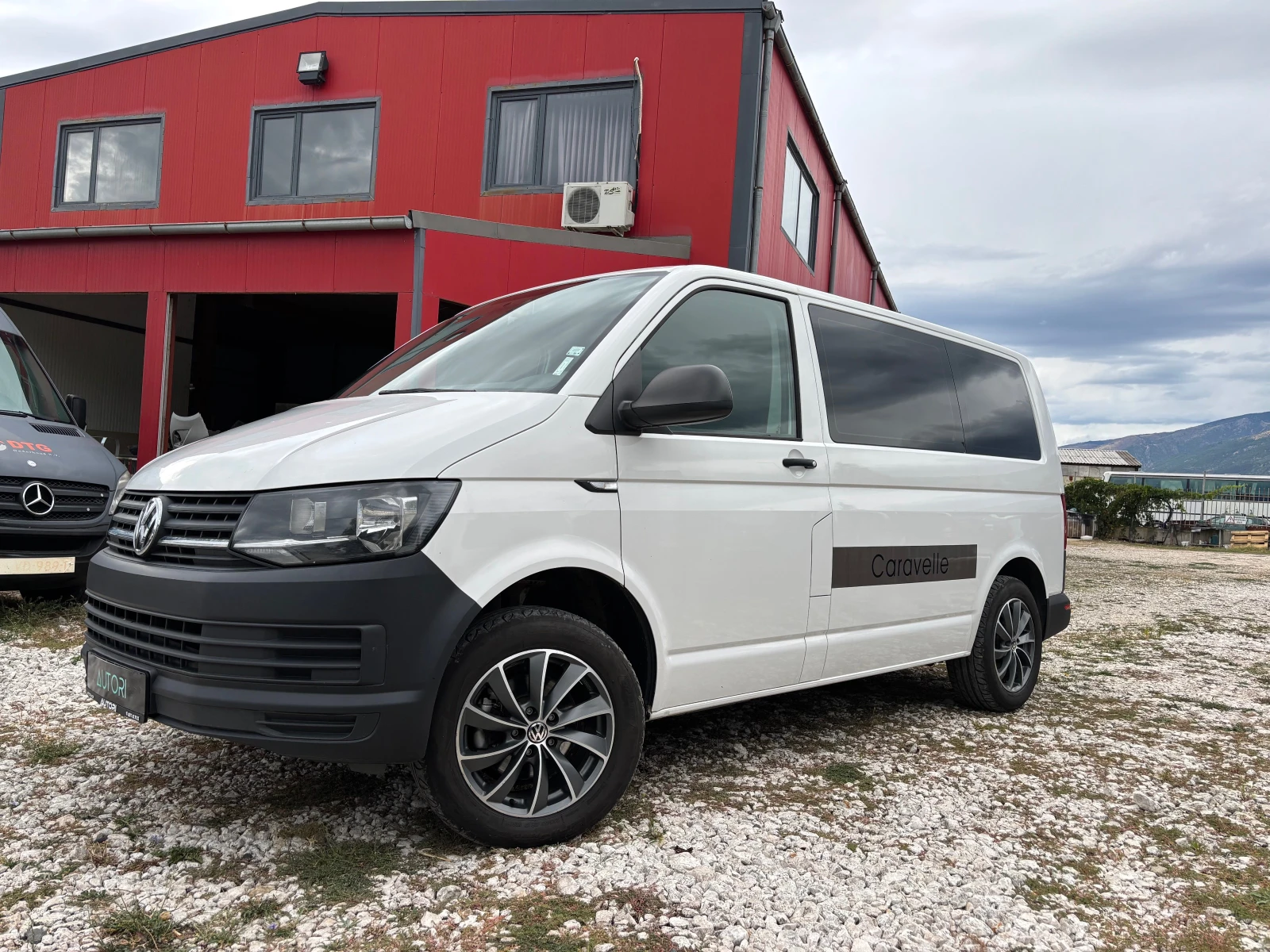 VW Caravelle 9 МЕСТА КАСКО, снимка 1