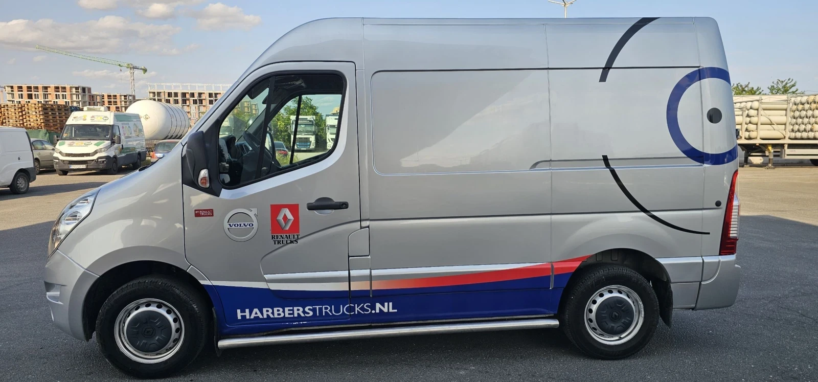 Renault Master 2.3 dCi L1H2-клима-темпомат , снимка 3 - Бусове и автобуси - 55670249