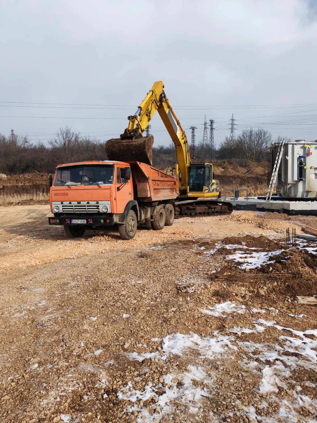 Kamaz 55111 Самосвал, снимка 2 - Камиони - 56137319
