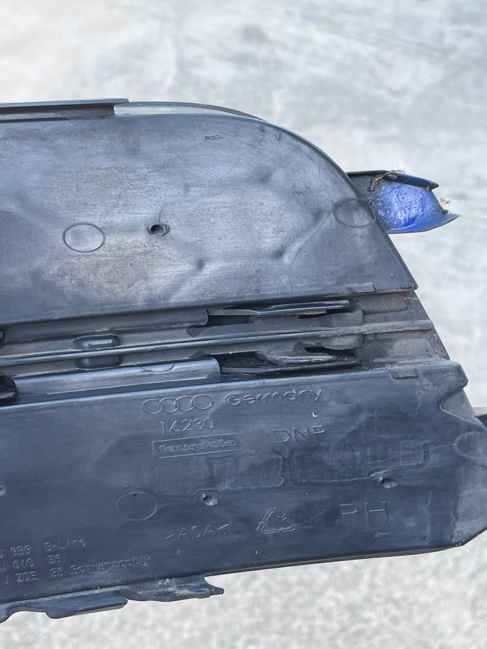 Решетка за предна броня Audi A6 C7 S-Line, снимка 4 - Части - 55243172