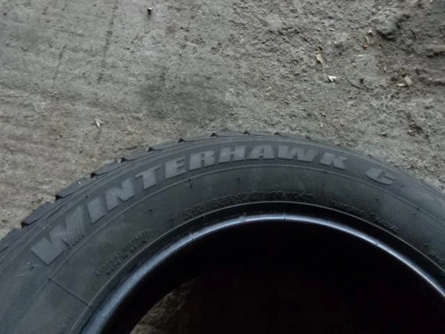 Гуми Зимни 215/65R16, снимка 9 - Гуми и джанти - 12924981