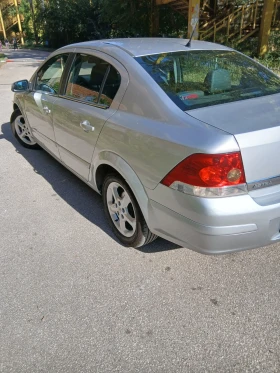 Opel Astra, снимка 4