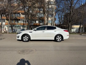     Kia K5 2.0 LPI Automatic