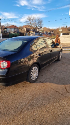 VW Passat - 2400 € / 4693.99 лв. - 93256021 6