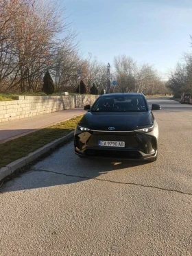 Toyota bZ4X, снимка 7 - Автомобили и джипове - 56132516