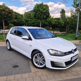 ������ VW Golf