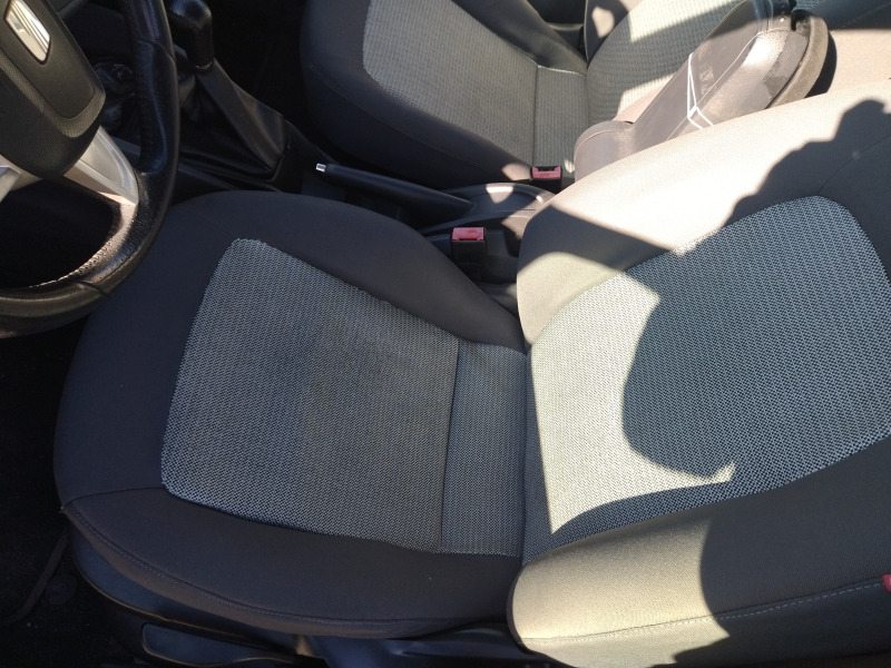 Seat Ibiza, снимка 9 - Автомобили и джипове - 44750075
