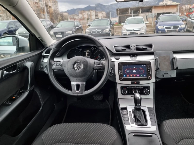 VW Passat 2.0TDI, снимка 12 - Автомобили и джипове - 44757219