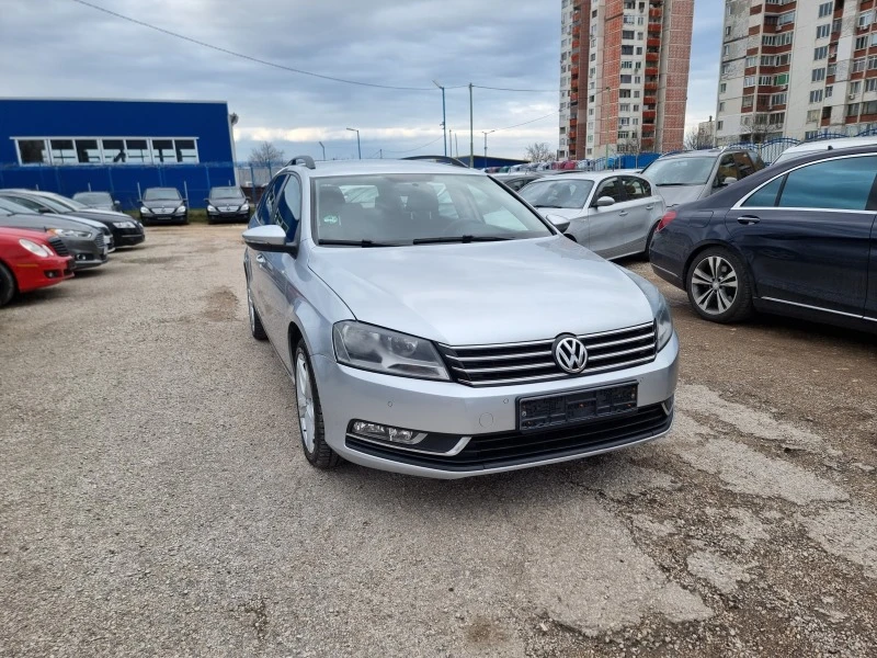 VW Passat 2.0TDI, снимка 9 - Автомобили и джипове - 44757219