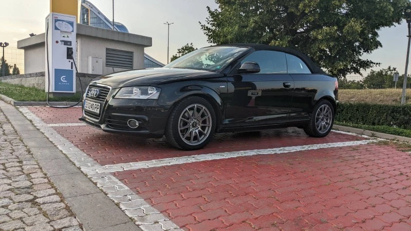 Audi A3 cabrio 2.0T, снимка 2 - Автомобили и джипове - 45979324