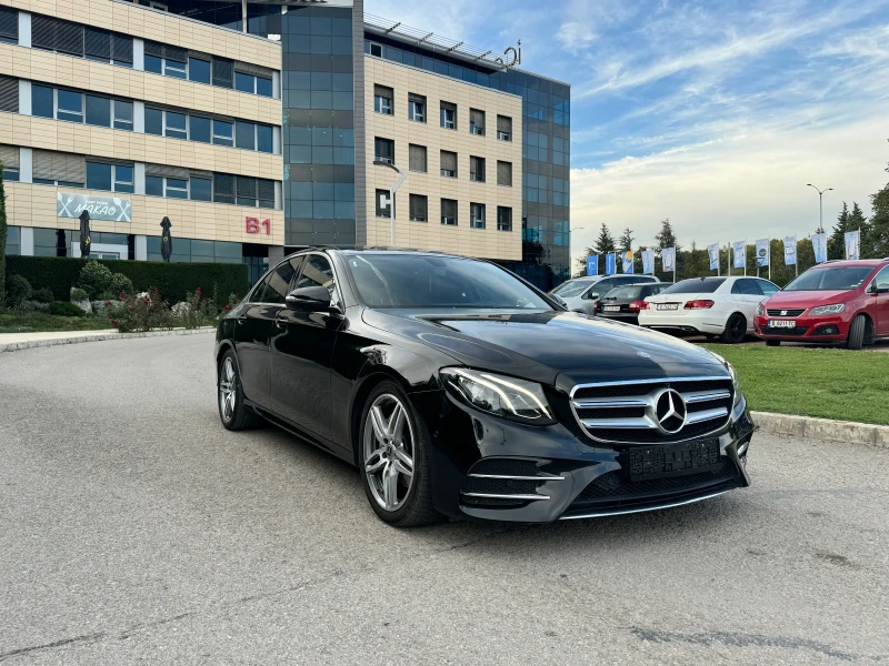 Mercedes-Benz E 220, снимка 2 - Автомобили и джипове - 47534598