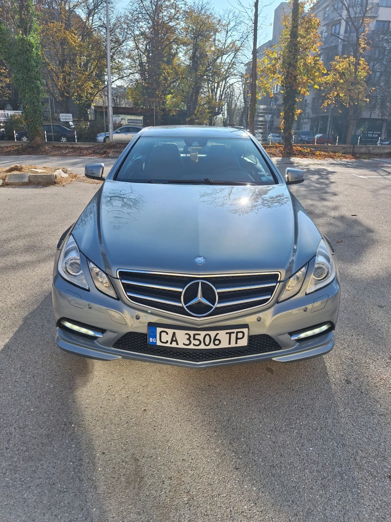 Mercedes-Benz E 200, снимка 1 - Автомобили и джипове - 48000298