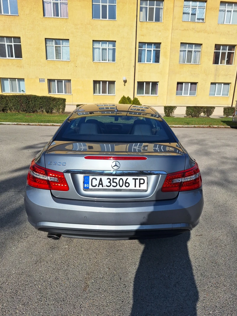 Mercedes-Benz E 200, снимка 5 - Автомобили и джипове - 48000298