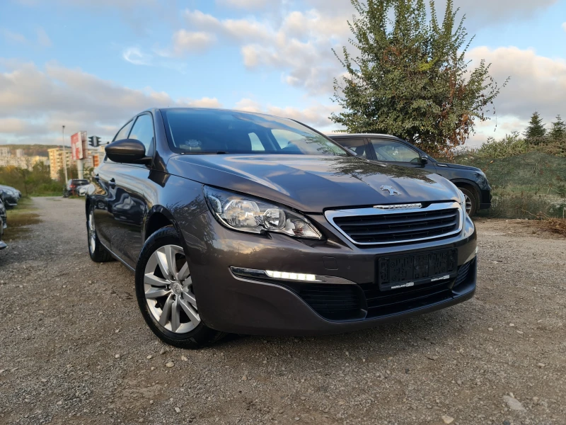 Peugeot 308 KАТО ЧИСТО НОВА , снимка 3 - Автомобили и джипове - 48645242