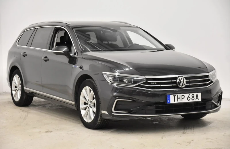 VW Passat 8.5 GTE Hybrid , снимка 2 - Автомобили и джипове - 49017296