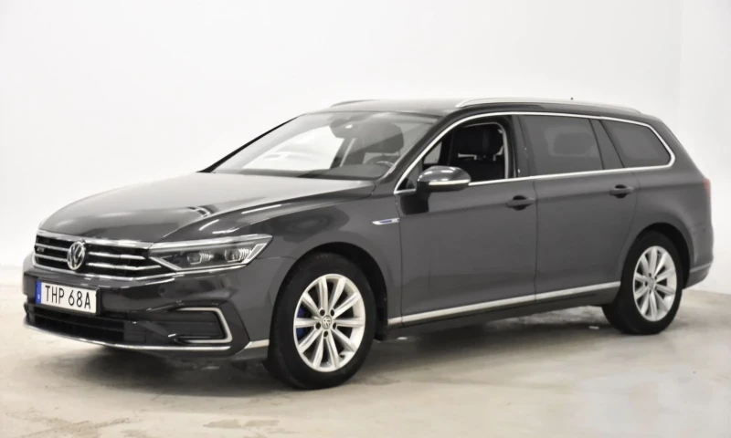 VW Passat 8.5 GTE Hybrid , снимка 1 - Автомобили и джипове - 49017296