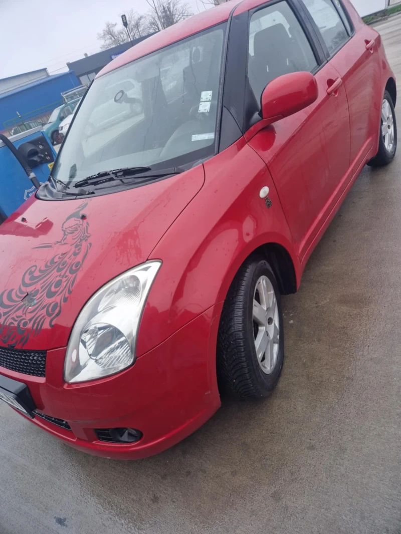 Suzuki Swift 1.3 4х4, снимка 3 - Автомобили и джипове - 49745330