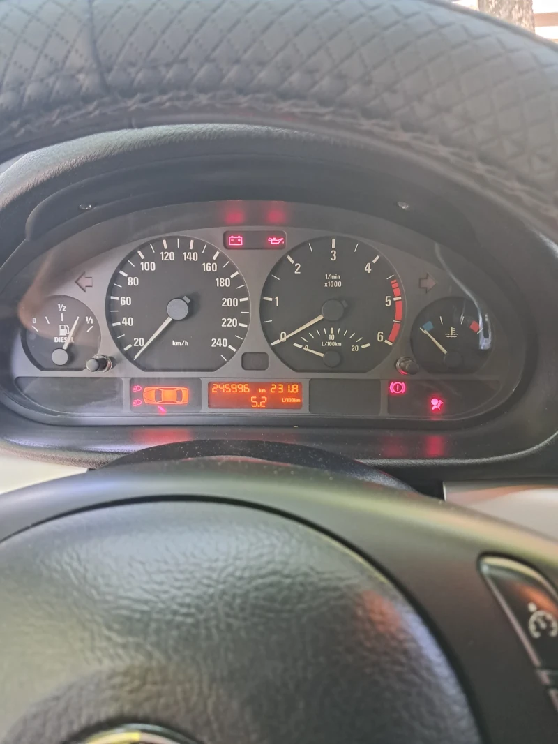 BMW 320, снимка 5 - Автомобили и джипове - 52697077