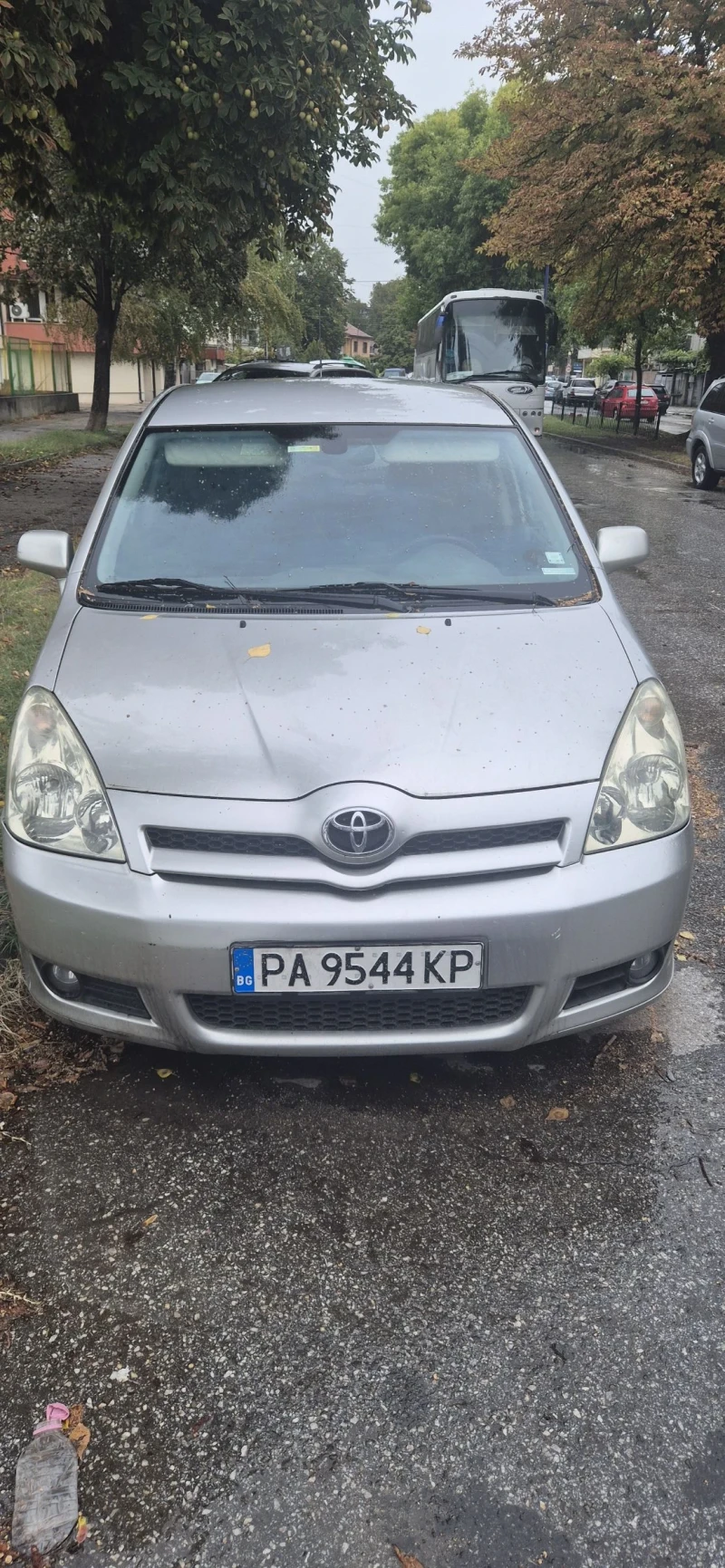 Toyota Corolla verso D4D