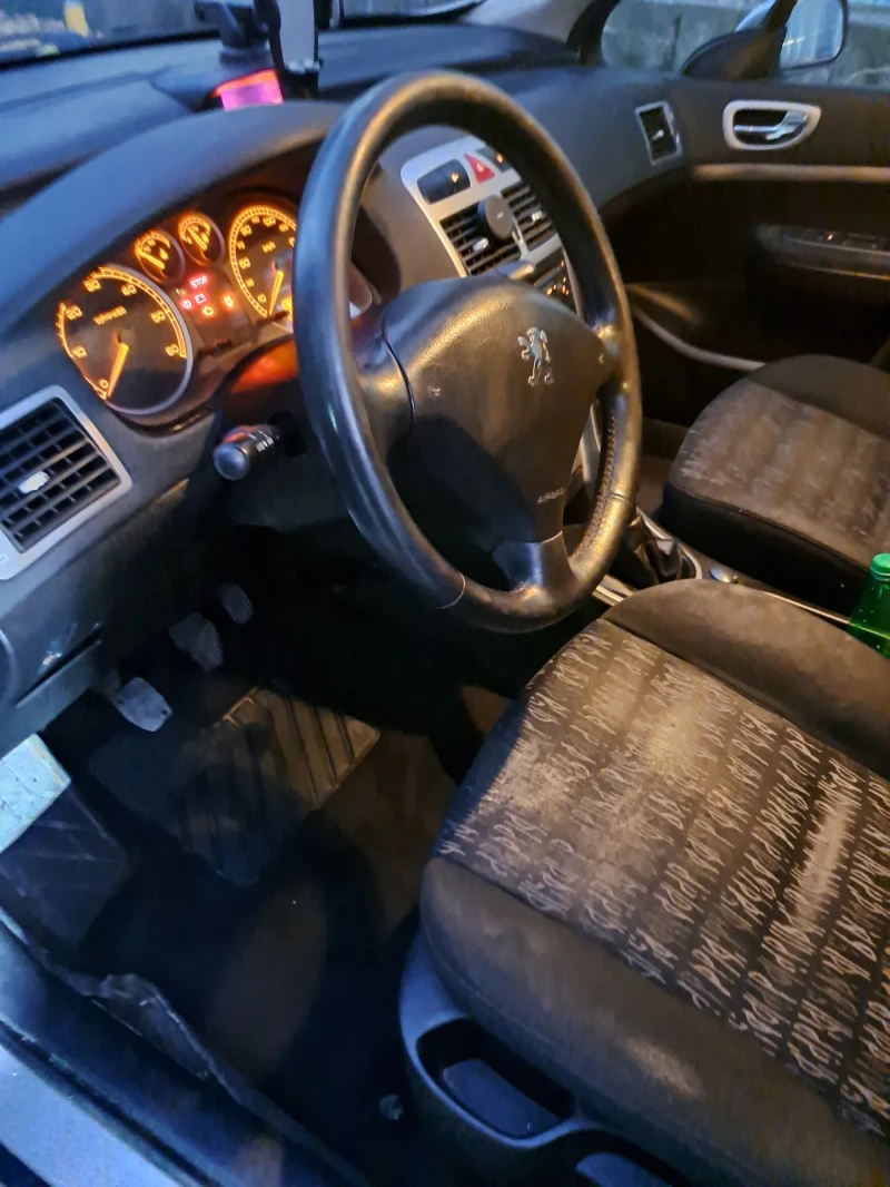 Peugeot 307, снимка 7 - Автомобили и джипове - 52282100